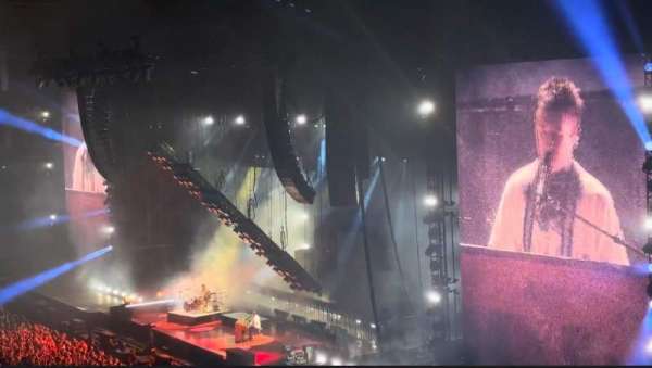 BMO Stadium, section: 210, row: E, seat: 18