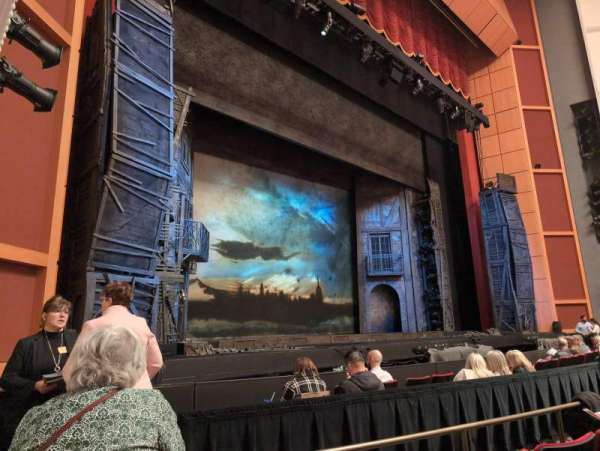 Uihlein Hall, section: Orchestra LC, row: D, seat: 4