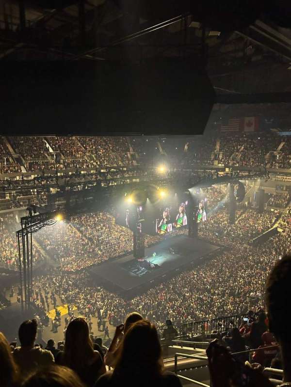 Spectrum Center, section: 213, row: M, seat: 1