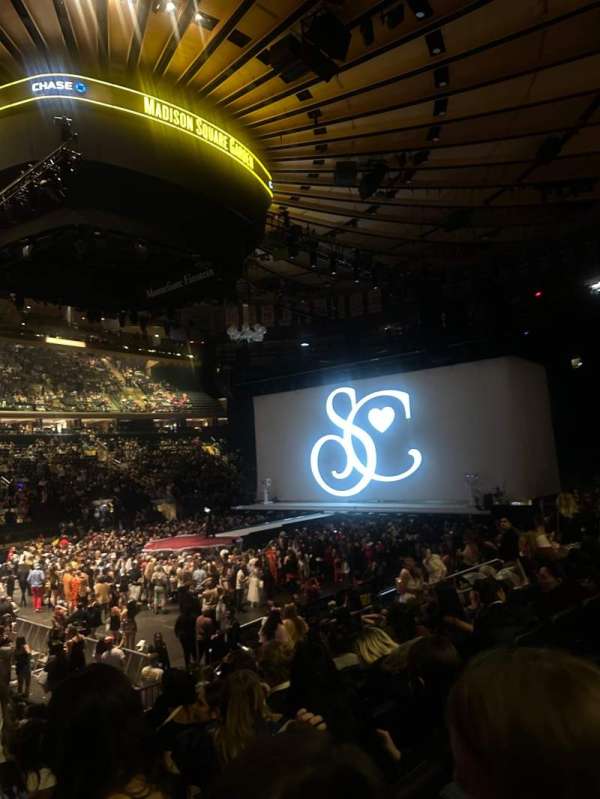 Madison Square Garden, section: 106, row: 11, seat: 2
