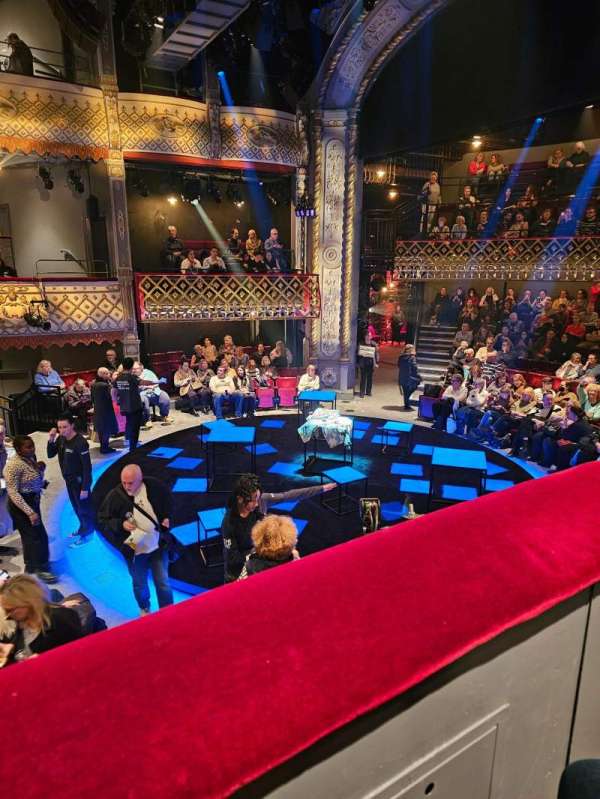The Old Vic, section: Dress Circle, row: X, seat: 32