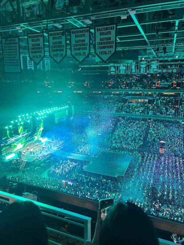 Capital One Arena, section: 401, row: G, seat: 11