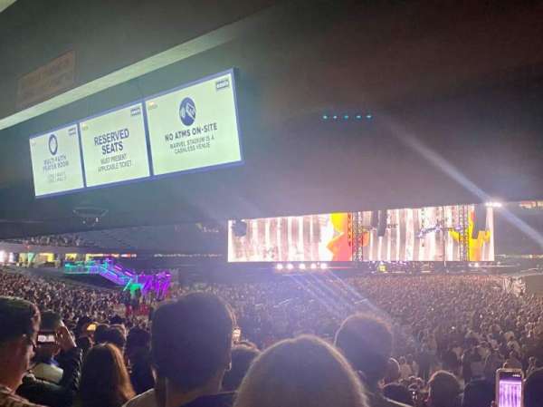 Marvel Stadium, section: L1-35, row: T, seat: 12