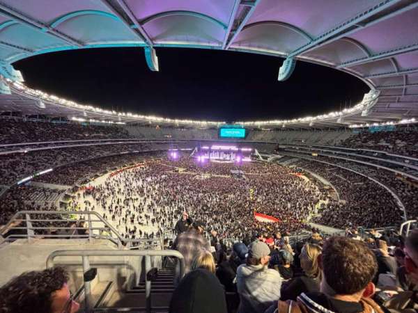 Optus Stadium, section: 508, row: 12, seat: 4