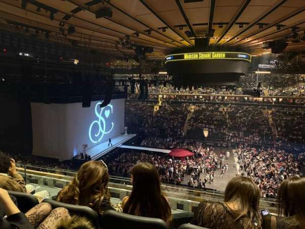 Madison Square Garden, section: 224, row: 5, seat: 16