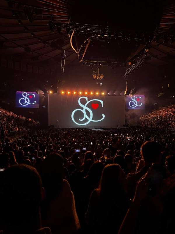 Madison Square Garden, section: 1, row: 10, seat: 4