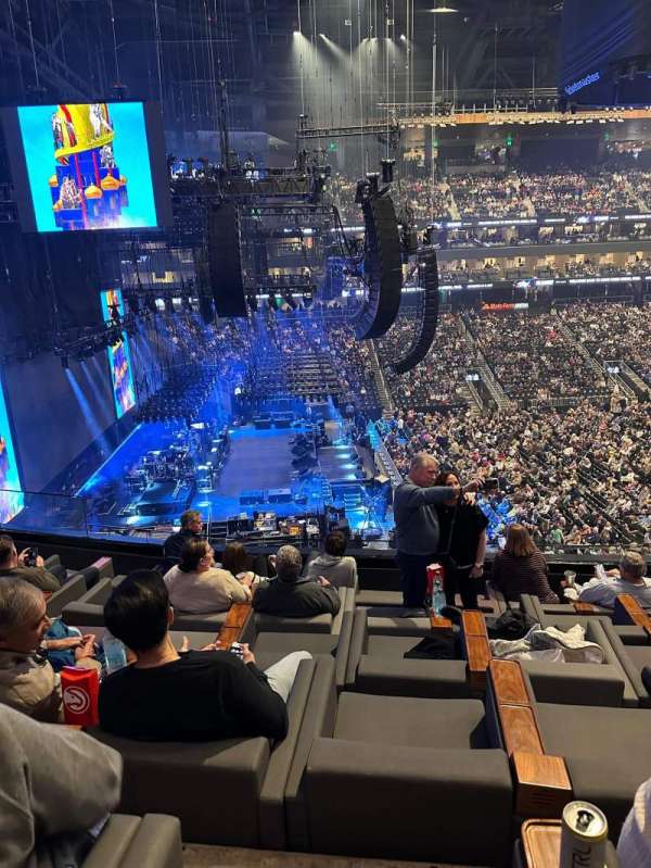 State Farm Arena, section: T25, row: FF, seat: 3