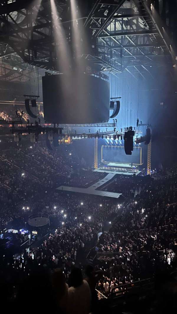 Toyota Center, section: 415, row: 7, seat: 9