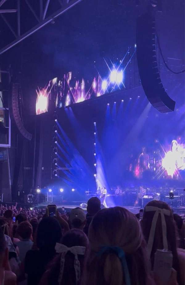 RBC Amphitheatre, section: 201, row: VV, seat: 6