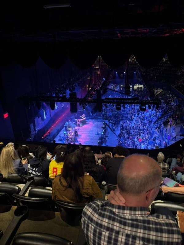 Austin City Limits Live at The Moody Theater, section: Balcony 1, row: L, seat: 409
