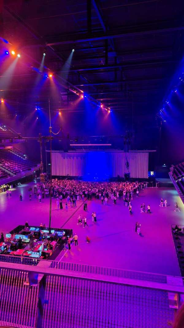 Ziggo Dome, section: 207, row: 3, seat: 206