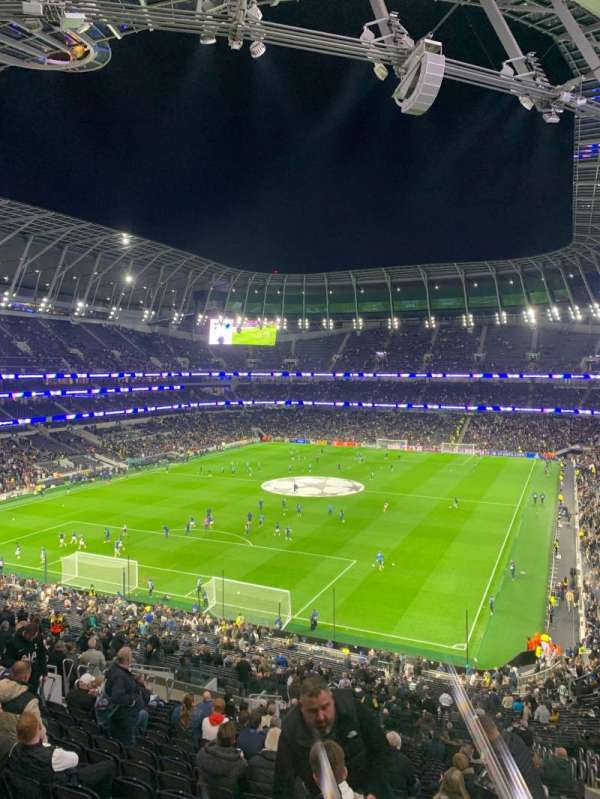 Tottenham Hotspur Stadium, section: 322, row: 53, seat: 124