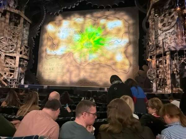 Victoria Palace Theatre, section: Stalls, row: G, seat: 19