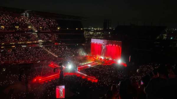 Lincoln Financial Field, section: 220, row: 10, seat: 27