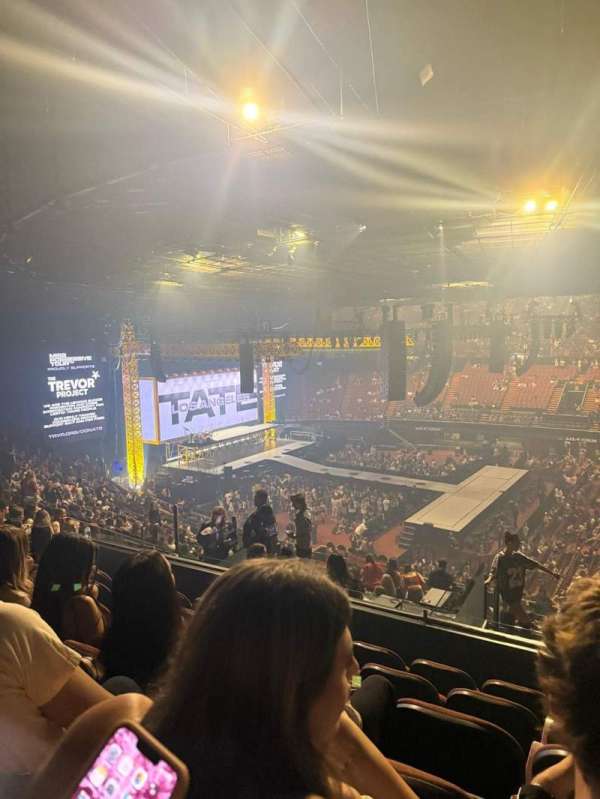Kia Forum, section: 228, row: 10
