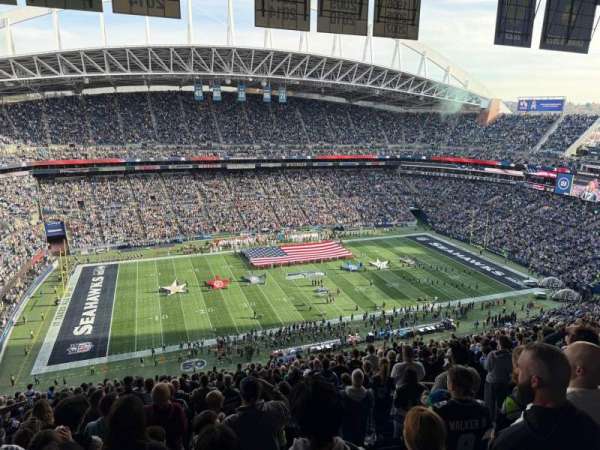 Lumen Field, section: 338, row: BB, seat: 8