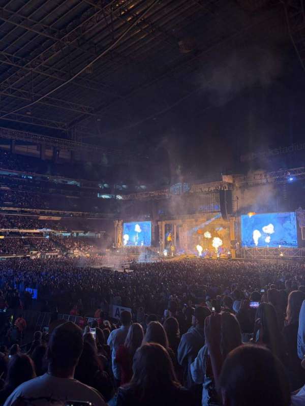 U.S. Bank Stadium, section: 111, row: 11, seat: 4