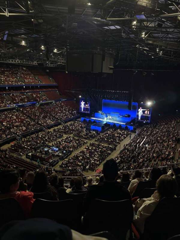Qudos Bank Arena, section: 60, row: I, seat: 174