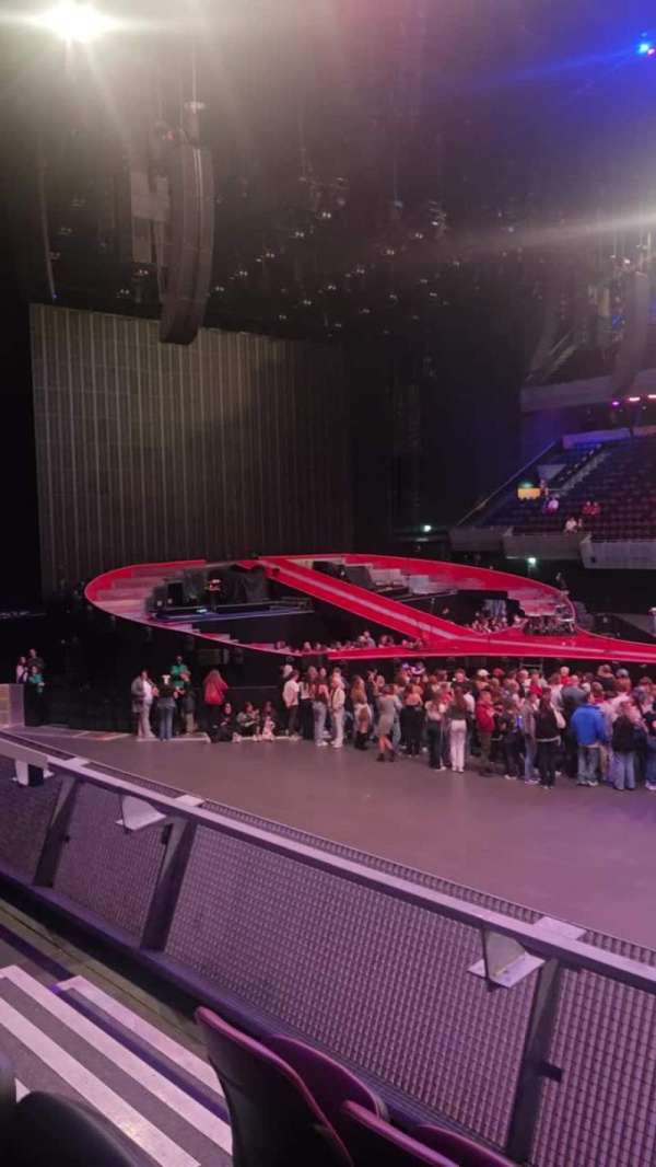 Ziggo Dome, section: 110, row: 9, seat: 352