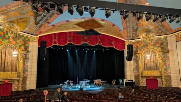 Lansdowne Theater, section: Orchestra Left, row: N, seat: 3