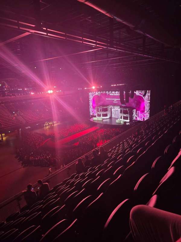 Ziggo Dome, section: 205, row: 8, seat: 133