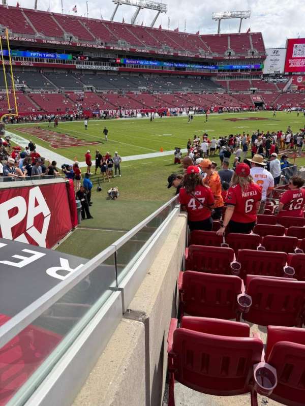 Raymond James Stadium, section: 103, row: N, seat: 5