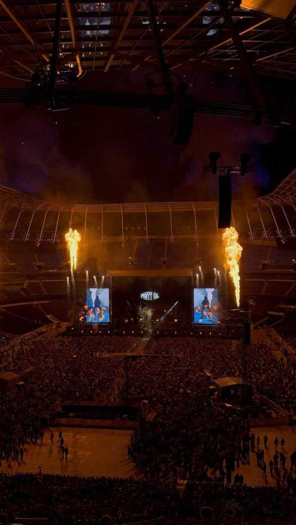 Tottenham Hotspur Stadium, section: 451, row: 64, seat: 178