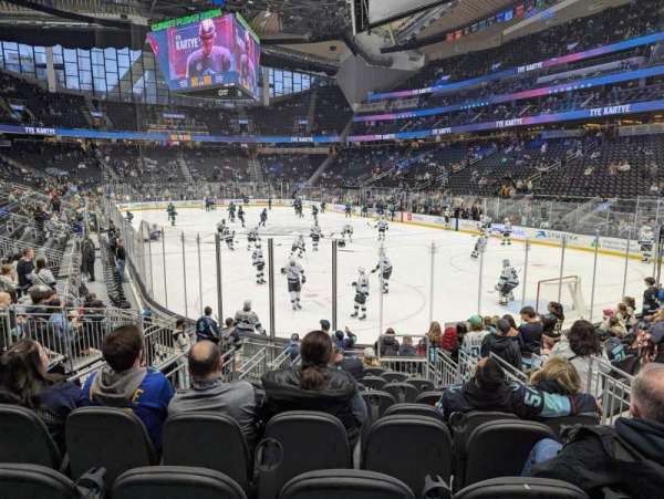 Climate Pledge Arena, section: 118, row: F, seat: 7