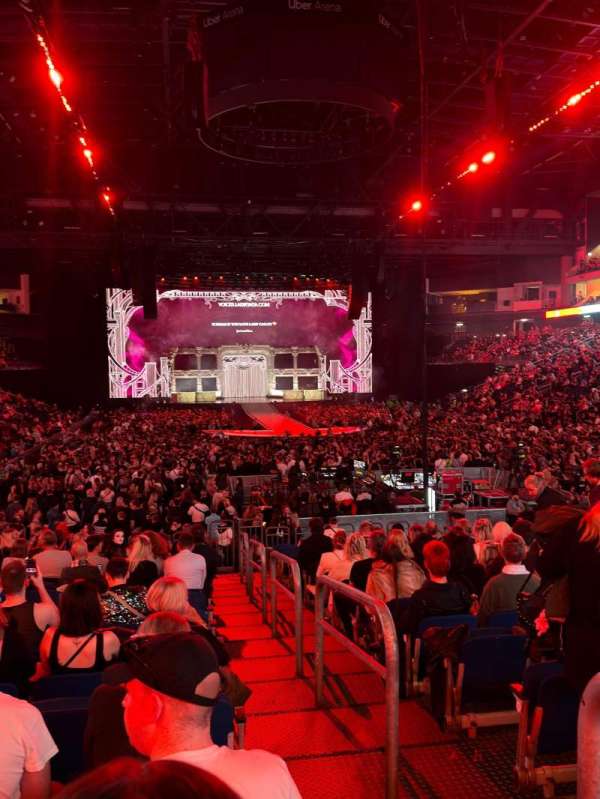 Uber Arena, section: 220, row: 15, seat: 19