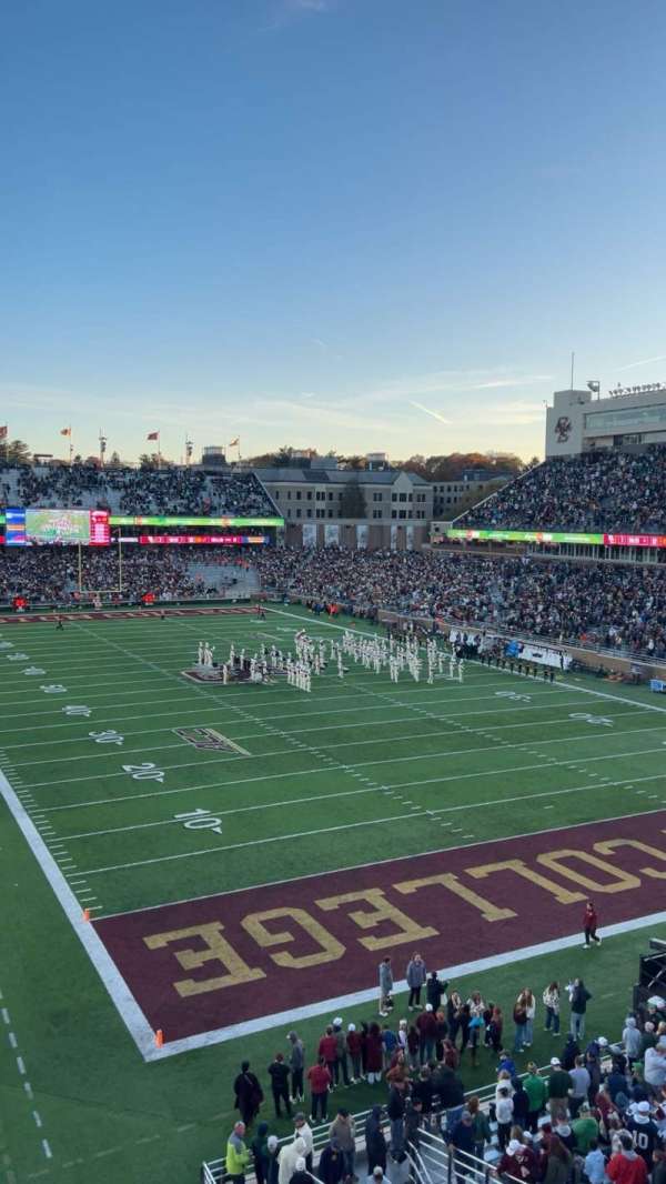 Alumni Stadium, Boston College, section: VV, row: 2, seat: 2
