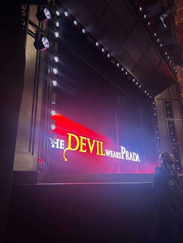 Dominion Theatre, section: Stalls, row: B, seat: 34