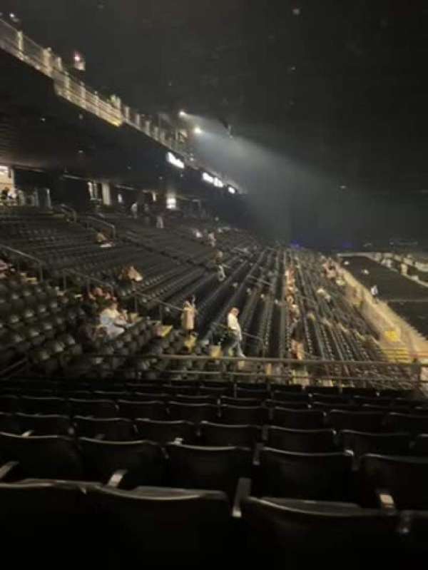 CFG Bank Arena, section: 116, row: V, seat: 3