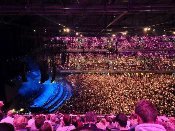 Ziggo Dome, section: 213, row: 9, seat: 420