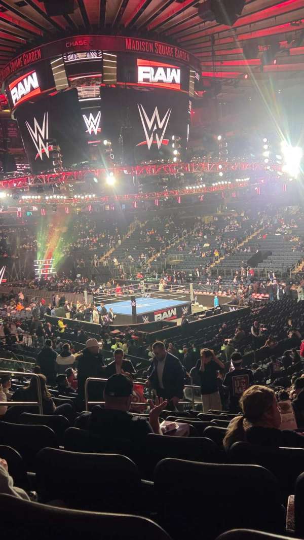 Madison Square Garden, section: 120, row: 18, seat: 4