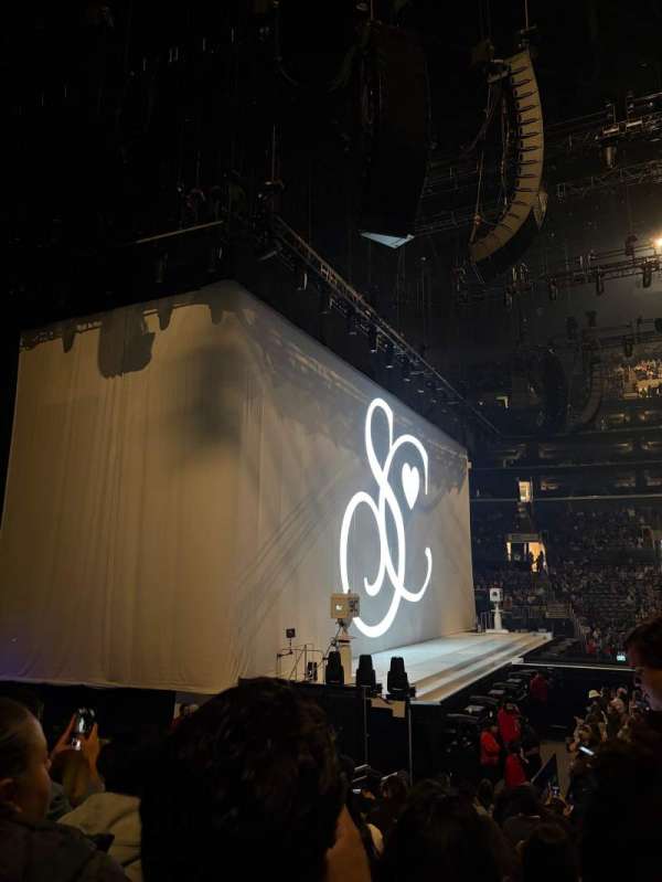 Crypto.com Arena, section: 113, row: 14, seat: 1