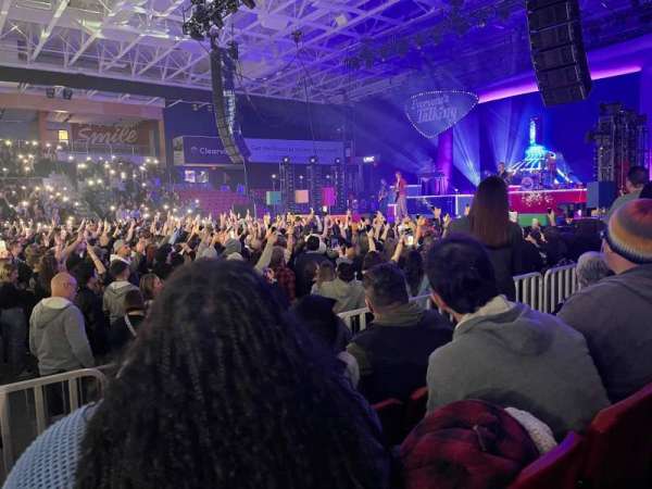 UPMC Events Center, section: 106, row: C, seat: 11