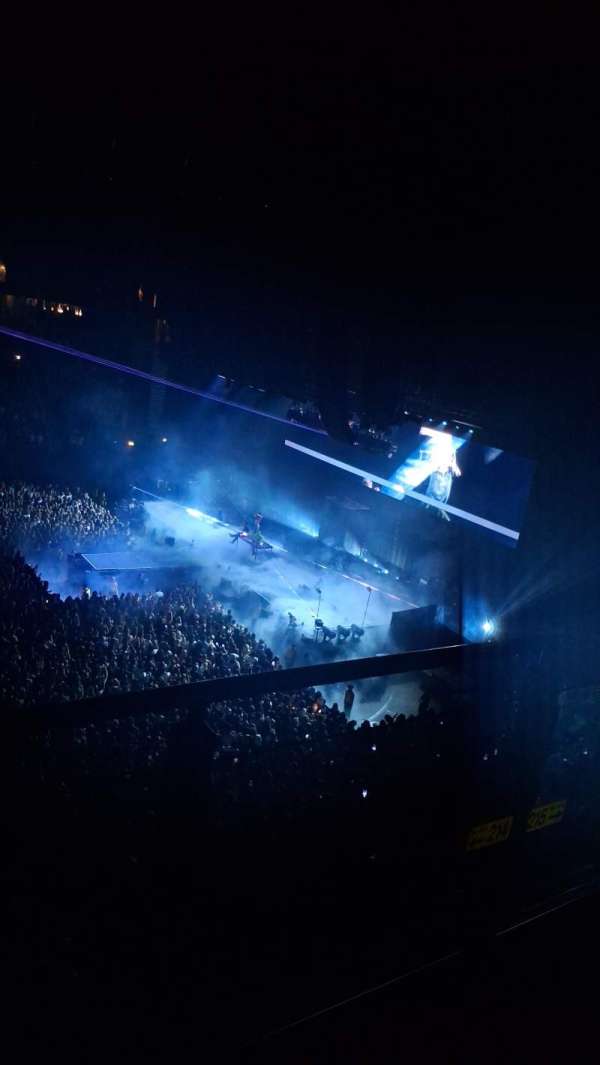 AO Arena, section: 214, row: B, seat: 16