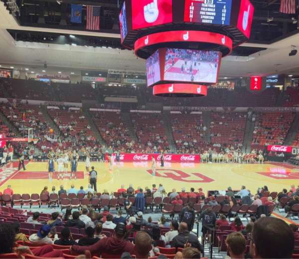 Lloyd Noble Center, section: 109, row: 12, seat: 3
