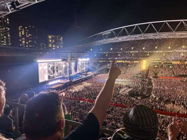 Accor Stadium, section: 407, row: 7, seat: 11