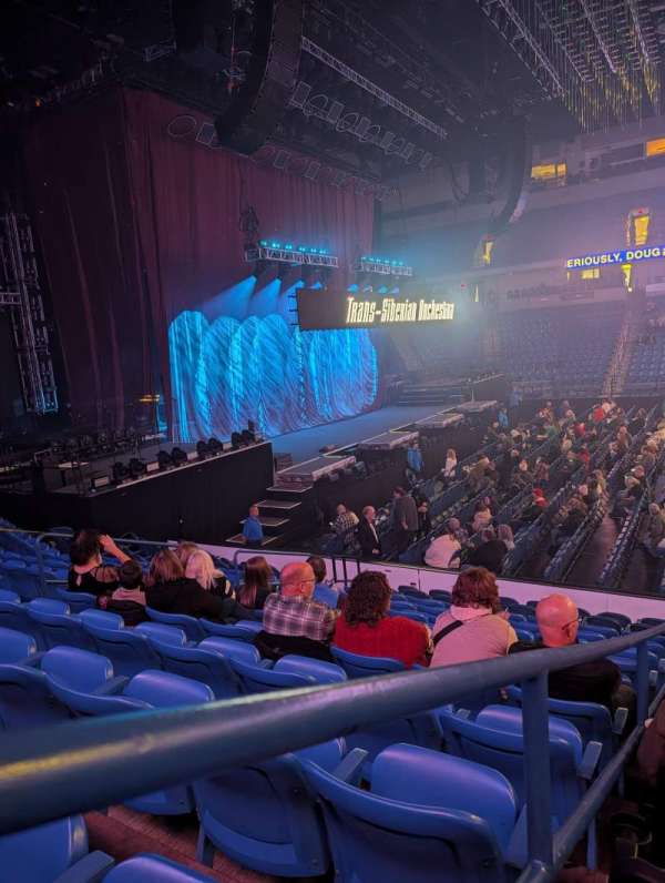 Mohegan Sun Arena at Casey Plaza, section: 118, row: M, seat: 10