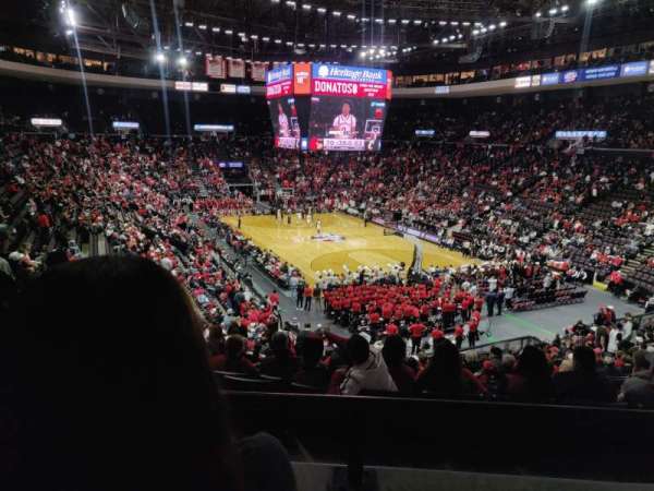 Heritage Bank Center, section: 218, row: B, seat: 6