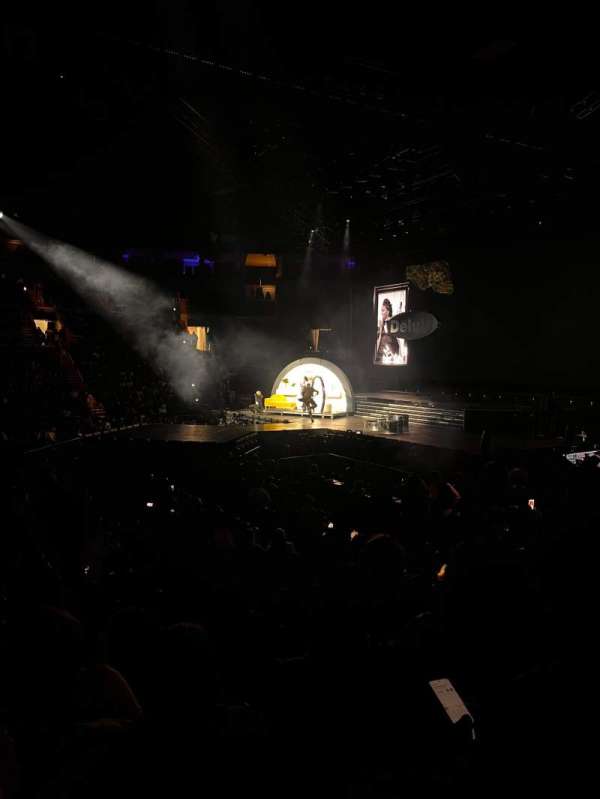 Enterprise Center, section: 118, row: M, seat: 16
