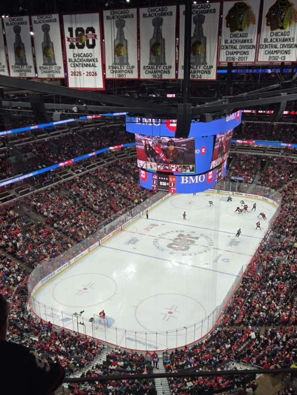 United Center, section: Banner, row: 10