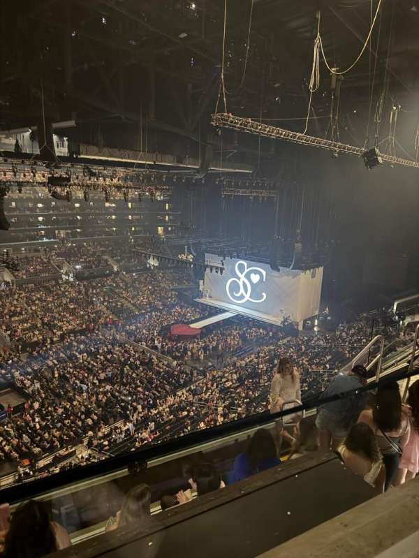 Crypto.com Arena, section: 304, row: 6, seat: 11