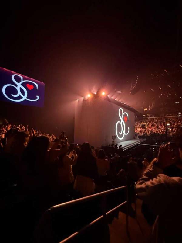 Crypto.com Arena, section: 112, row: 17, seat: 21