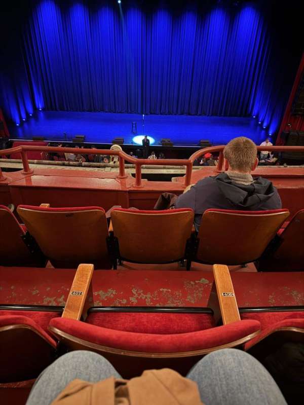 Chicago Theatre, section: Loge4, row: CC, seat: 07