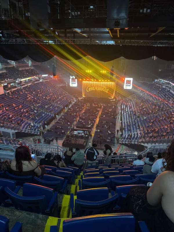 Coliseo De Puerto Rico, section: U223, row: T, seat: 14