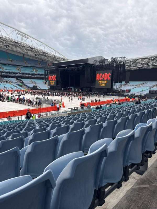 Accor Stadium, section: 130, row: 26, seat: 9