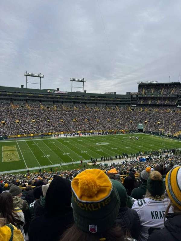 Lambeau Field, section: 318