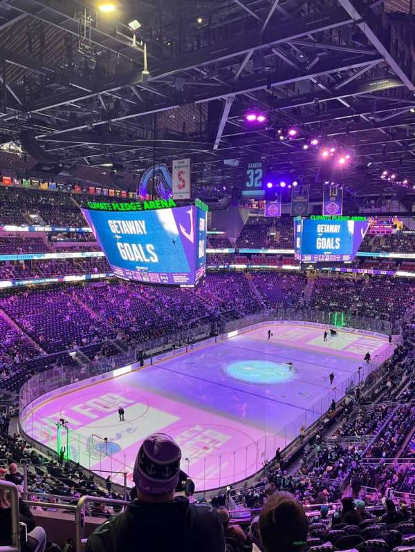 Climate Pledge Arena, section: 118, row: N, seat: 5